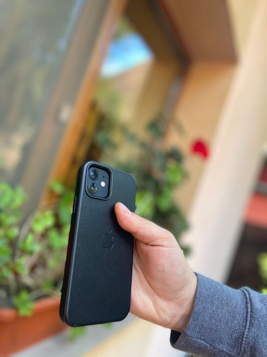 Husa de piele sau silicon cu Magsafe iPhone 12 / 12 Pro