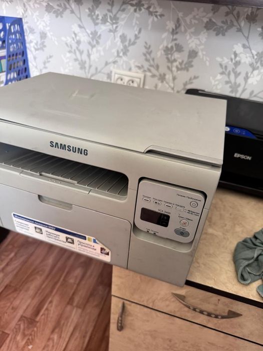 Принтер б/у Samsung три в одном