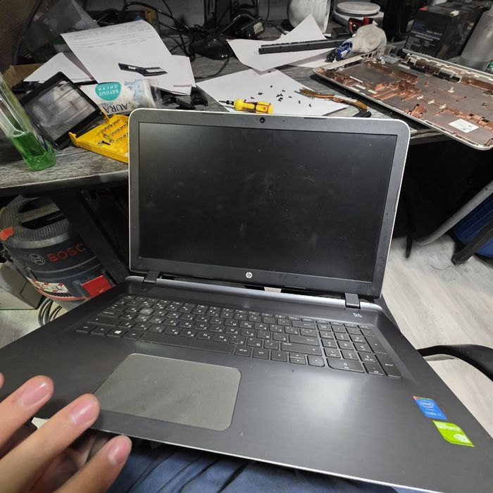 Ноутбук на запчасти, hp i7 nvidia