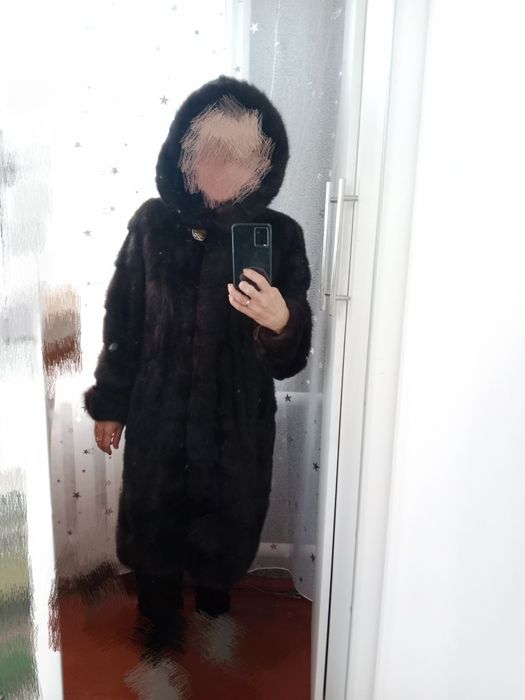 Продам норковую шубу