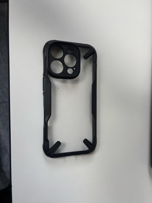 Кейс за Iphone 16 pro.