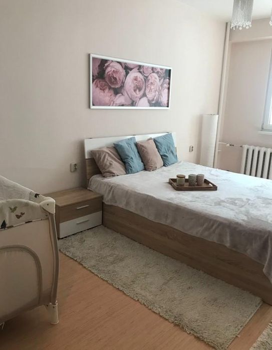 Дава се под наем Тристаен апартамент в София, Гоце Делчев - 90 кв.м за 700 € - Снимка #4