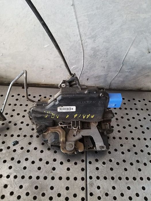 Broasca usa dreapta fata skoda fabia 1 6y 3b1837016bp