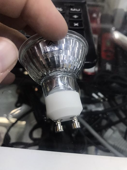 Лампочка галогеновая