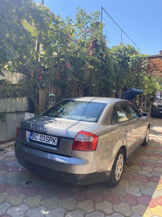 AUDI A4 2004 — imagine 3