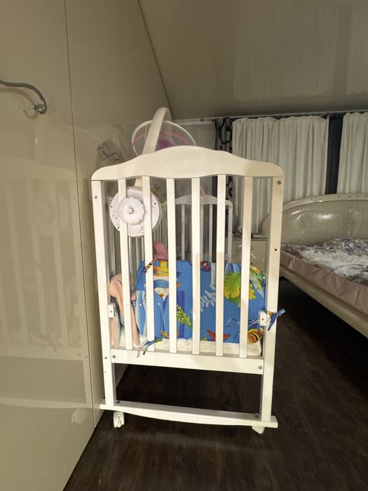 Продам новую кроватку