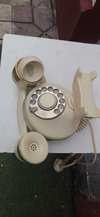 telefon  fix functional  130  lei