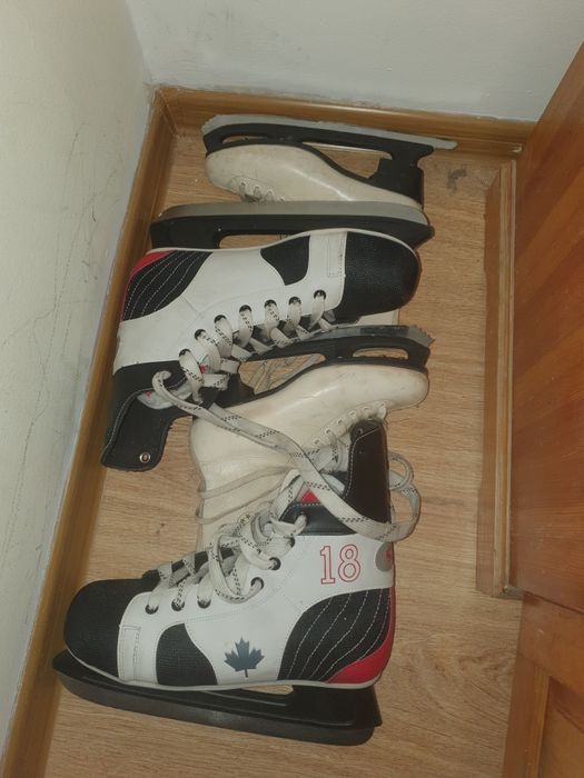 Продам коньки спортивные