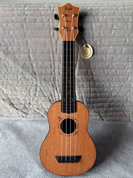 Укулеле Flight махагон
