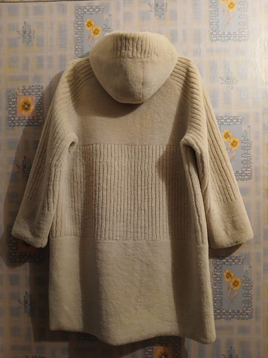 Продаётся дублёнка двусторонняя