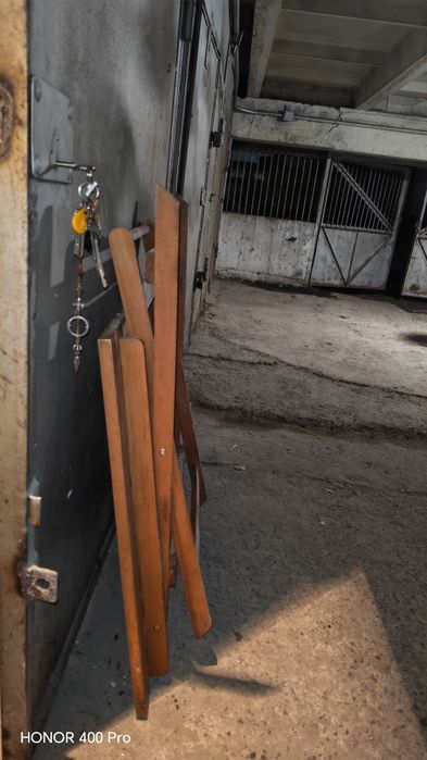 Комплект. Стол и 2 стула, все расклодное