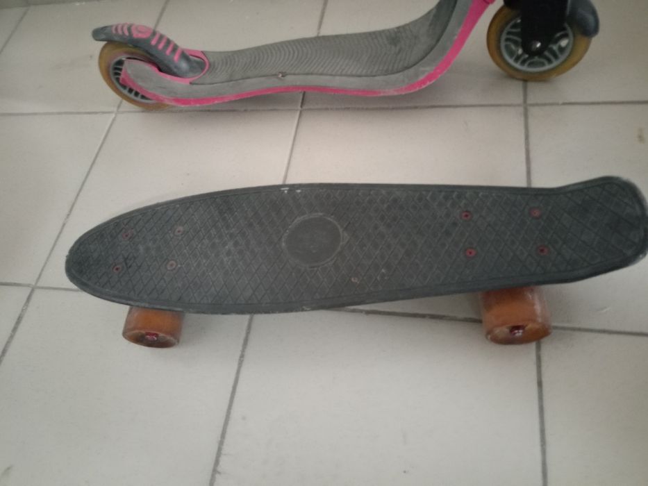 Продам Скейт черный