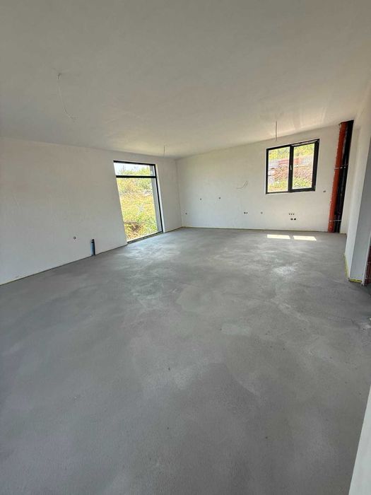 Пред АКТ 16! Двуетажна къща - село МАРКОВО