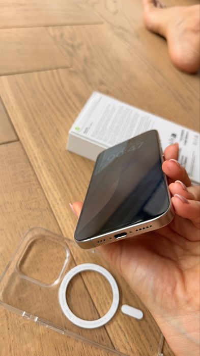 iPhone 15 Pro 1TB Natural Titanium • Impecabil • Factură Amazon