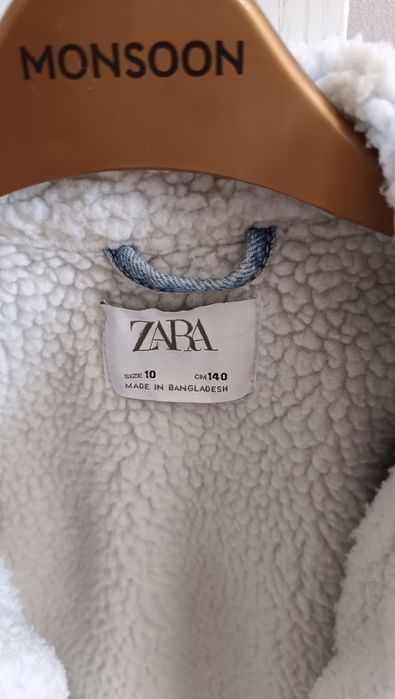 Куртка Zara для девочки 9-10 лет