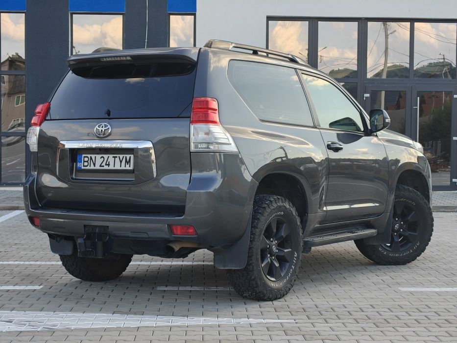 TOYOTA Land Cruiser 2012 — imagine 4
