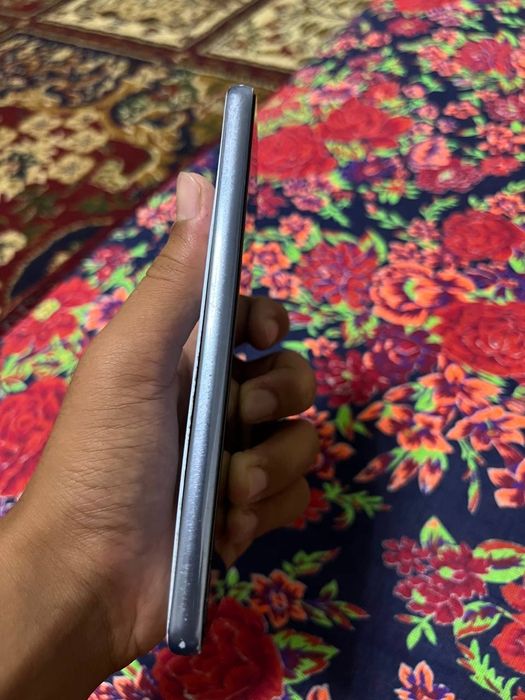 Samsung A53 xalati ideal telefonga 2oy garantiya fakat arkasi singan