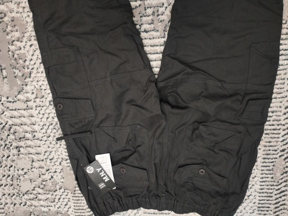 Продам брюки карго