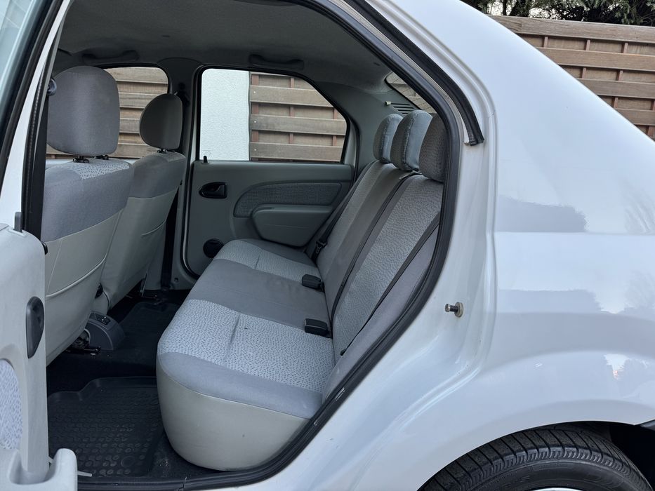 Dacia Logan Model Laureat+ 1.4 MPI 75Cp 115.000Km Primul Propietar