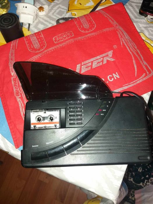 Robot telefonic vitange