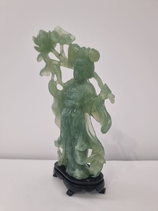 Statueta sculptura in jad natural / Quin Yin