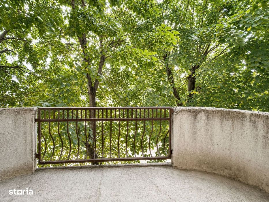 Apartament 3 camere decomandat, zona Alfa, etaj 1, două băi
