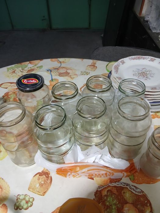 Банки для домашней закрутки .
