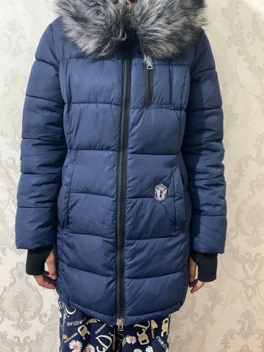 Зимний еки куртка сатылады жагдайы жаксы коп пайдаланбады размери L-XL