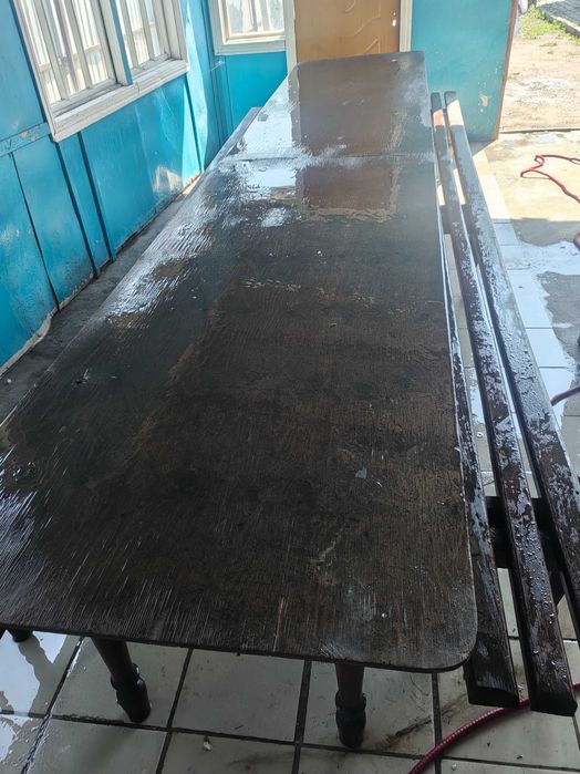Стол и скамейка продам срочно