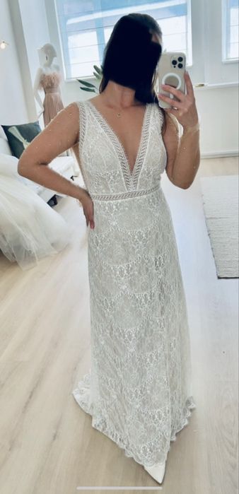 Rochie de mireasa din dantela cu trena detasabila/ DIVINE Atelier/ M