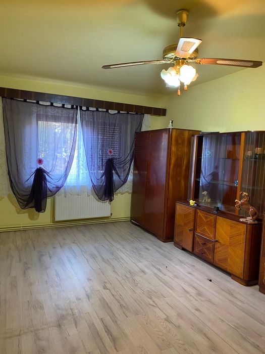 Apartament 3 camere Cisnădie Piața Noua Parter