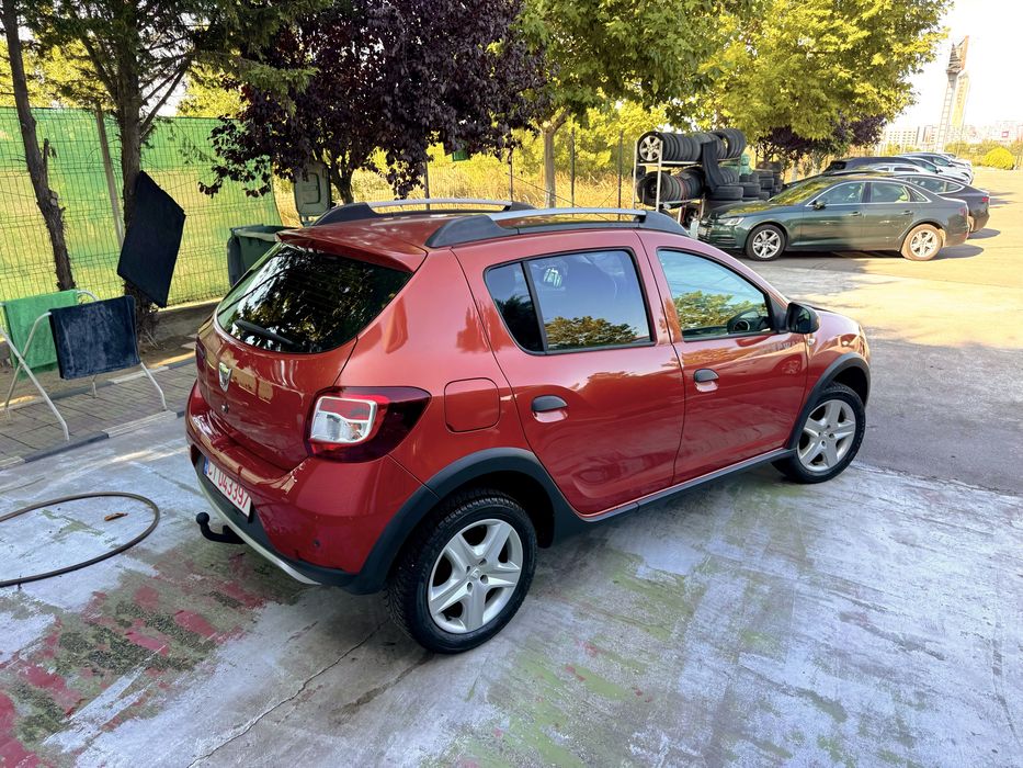 DACIA Sandero Stepway 2015 — imagine 4