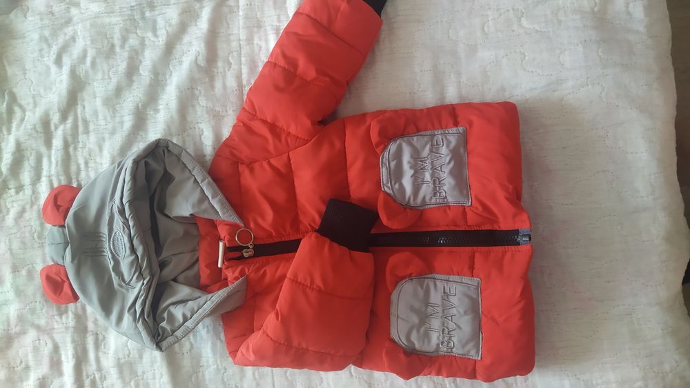 Курточки на девочку