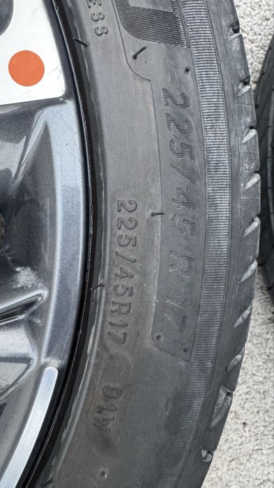 В комплекта 5 шт