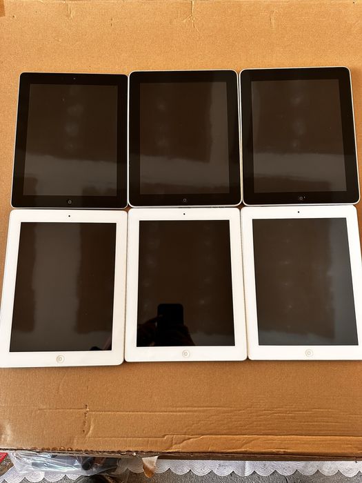 Ipad / 2 sim Лот таблети с зарядни