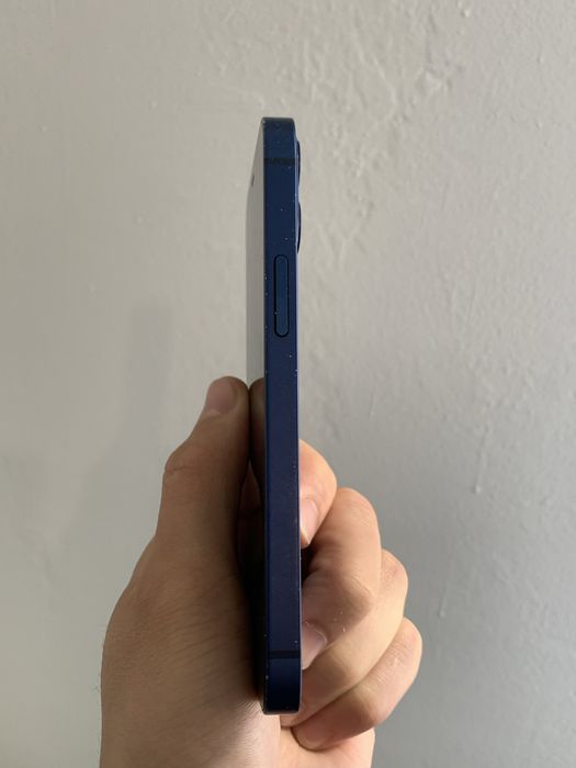 Продам iphone 12 mini