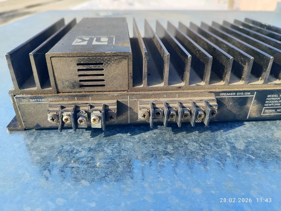 Усилитель двухканальный Harman Kardon