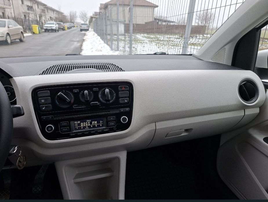 Volkswagen Up benzina