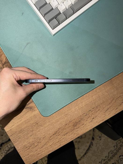 Продается Iphone 12 128GB