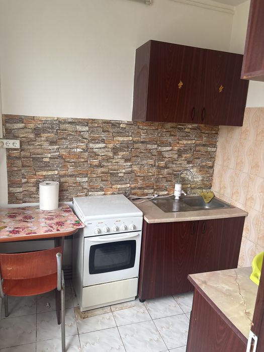 Garsoniera Popesti Leordeni