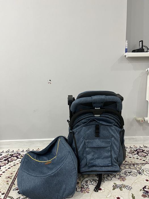 Детский прогулочный коляска