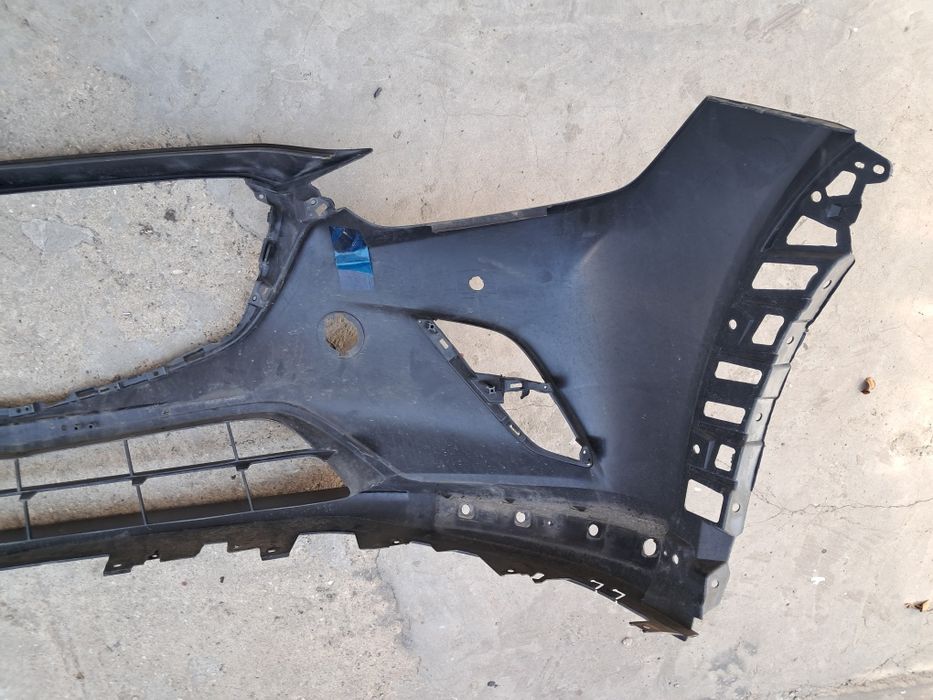 Предна броня Mazda CX3