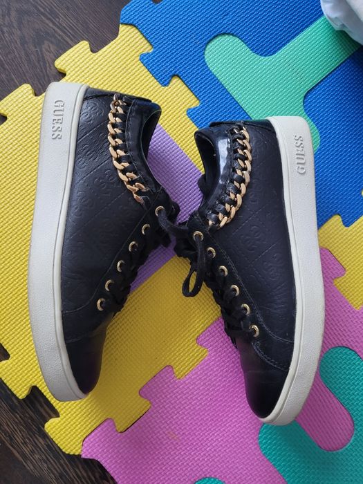 Adidasi piele Guess nr.37
