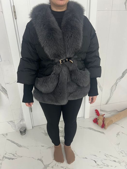 Geaca cu puf de gasca si blana de vulpe