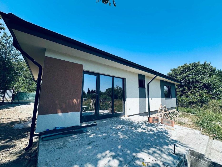 Casa moderna de vanzare – Parter