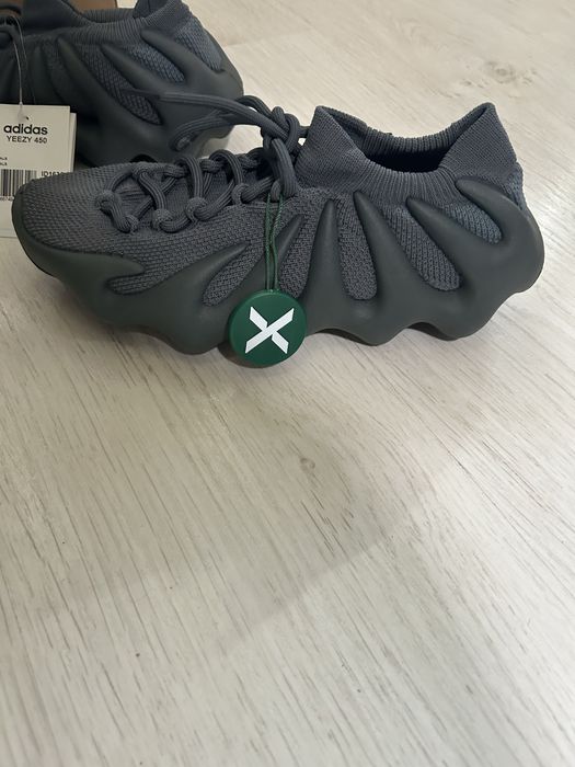 Adidas Yeezy 450