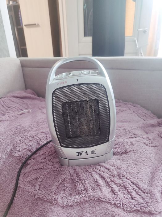 Продаю обогреватель. За 3500