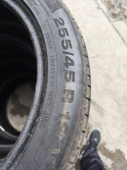 Гуми 255 45 19 Continental