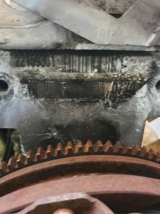 бмв е46 двигател М52 6 цилиндров