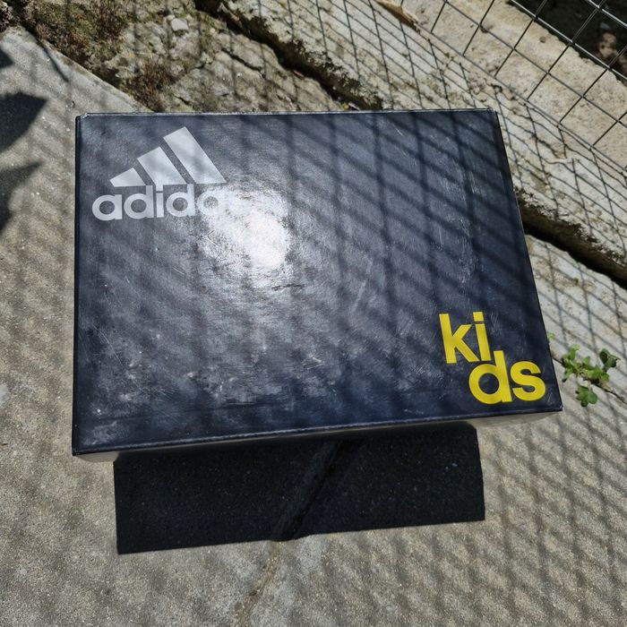 Чисто нови  обувки